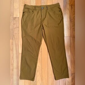 Public Rec Dealmaker chinos.  36x30